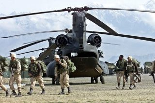 Απόβαση Αμερικανών στρατιωτών στο Αφγανιστάν, 2002